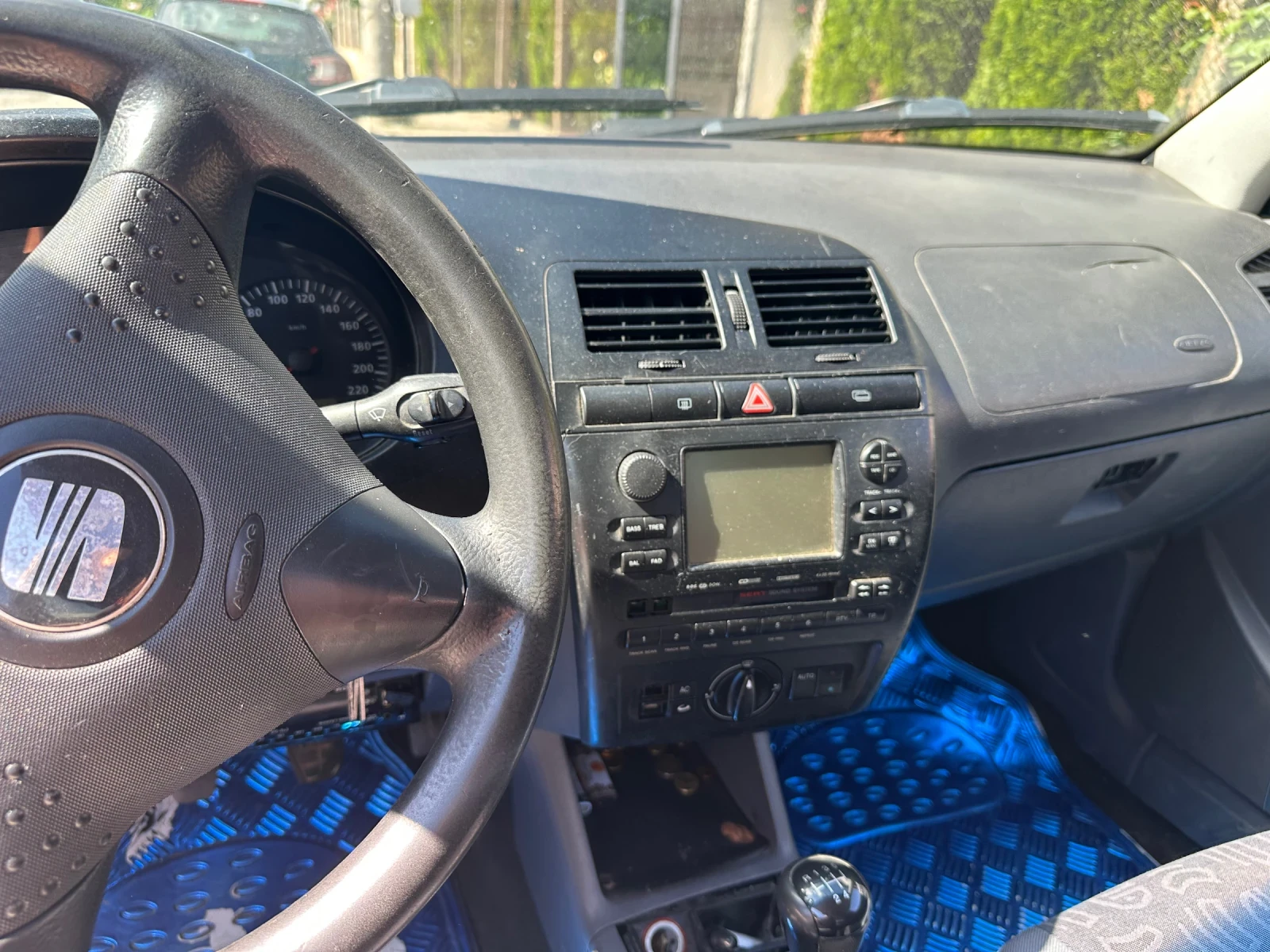 Seat Ibiza 1.4, снимка 3 - Автомобили и джипове - 54836940