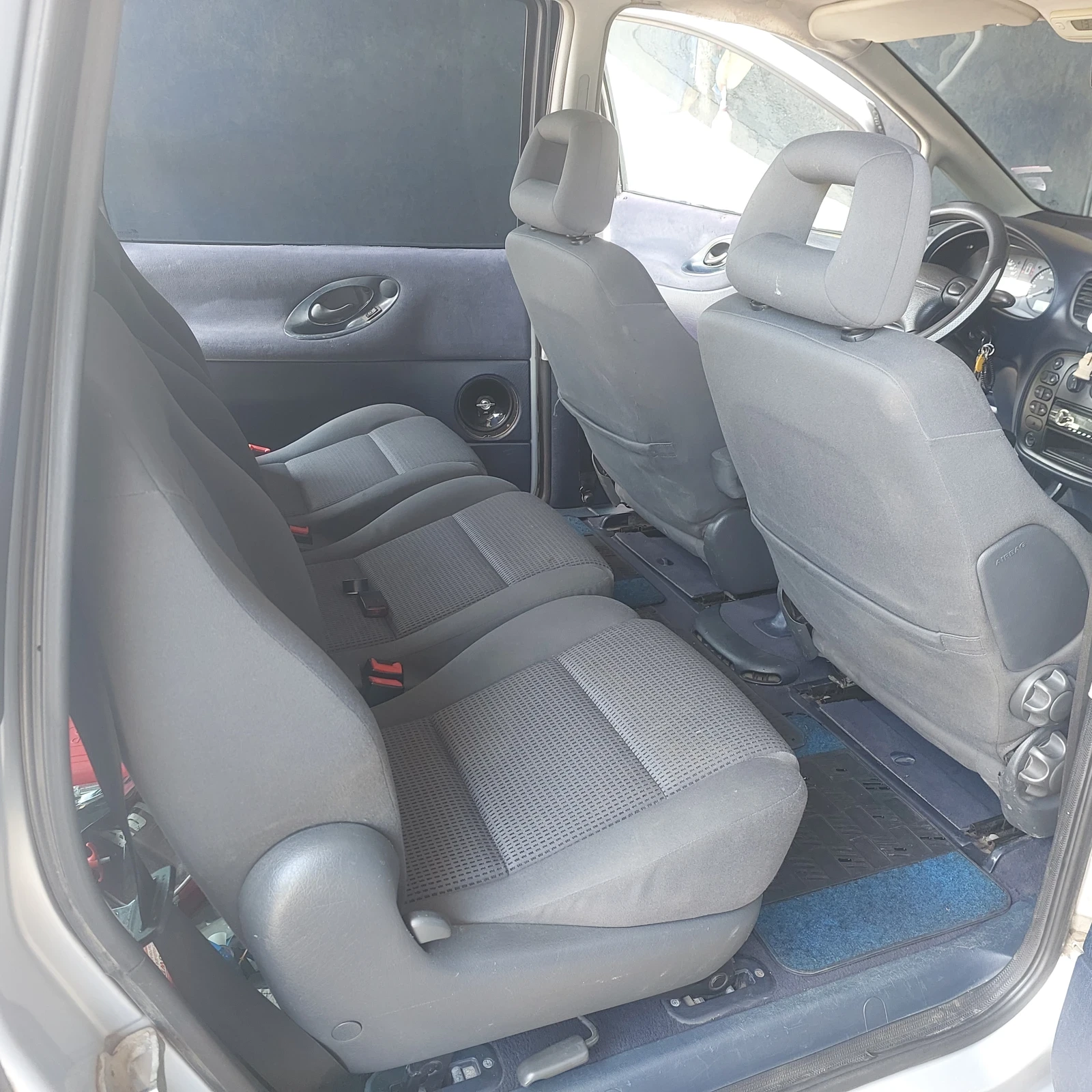 VW Sharan 2.0, снимка 8 - Автомобили и джипове - 55174334
