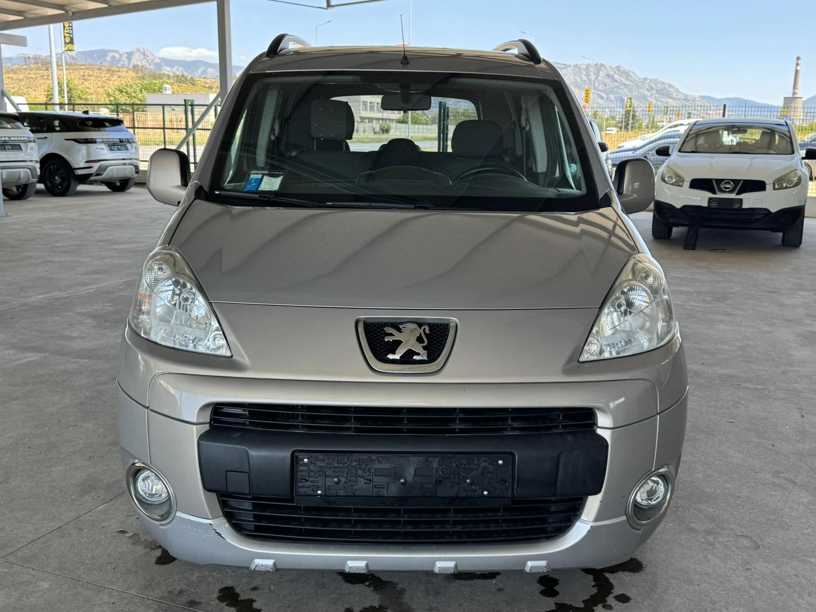 Peugeot Partner 1.6HDI* 112ps* TEPEE* KЛИМАТИК* , снимка 8 - Автомобили и джипове - 55442134