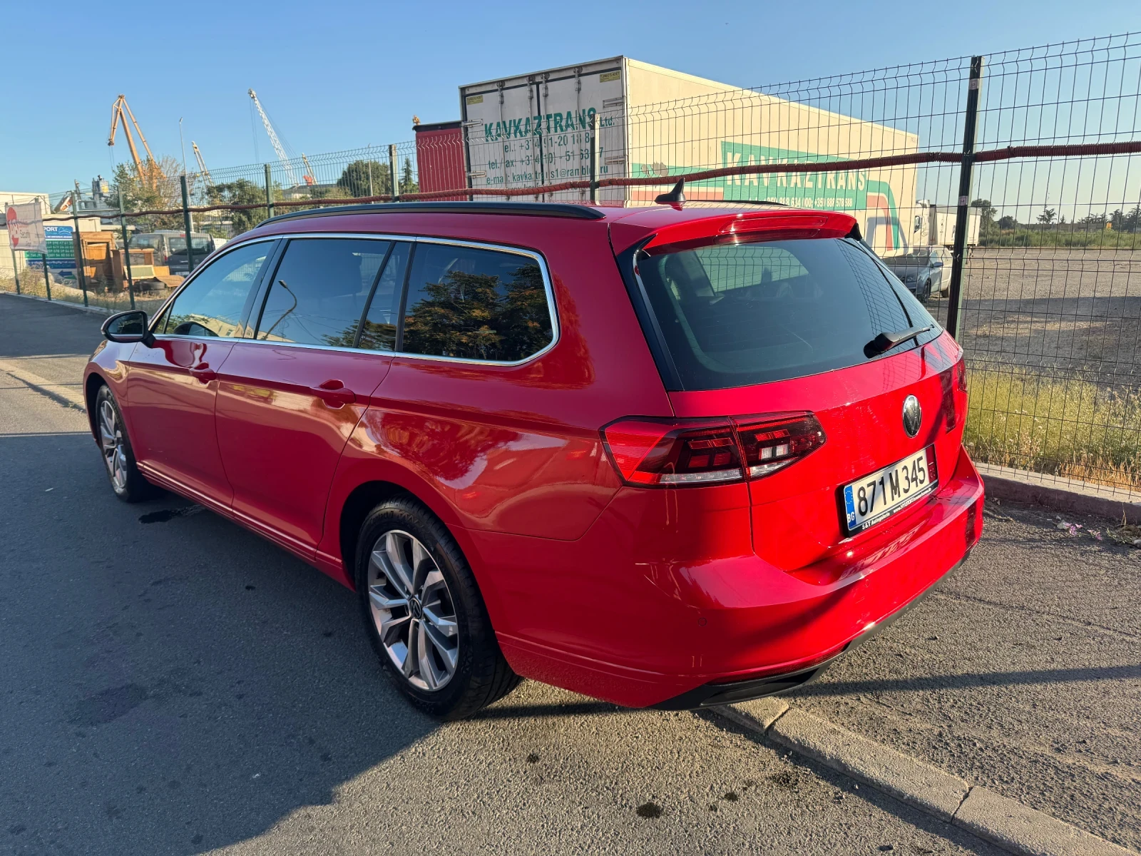 VW Passat 2.0 Дигитал, снимка 15 - Автомобили и джипове - 55774569