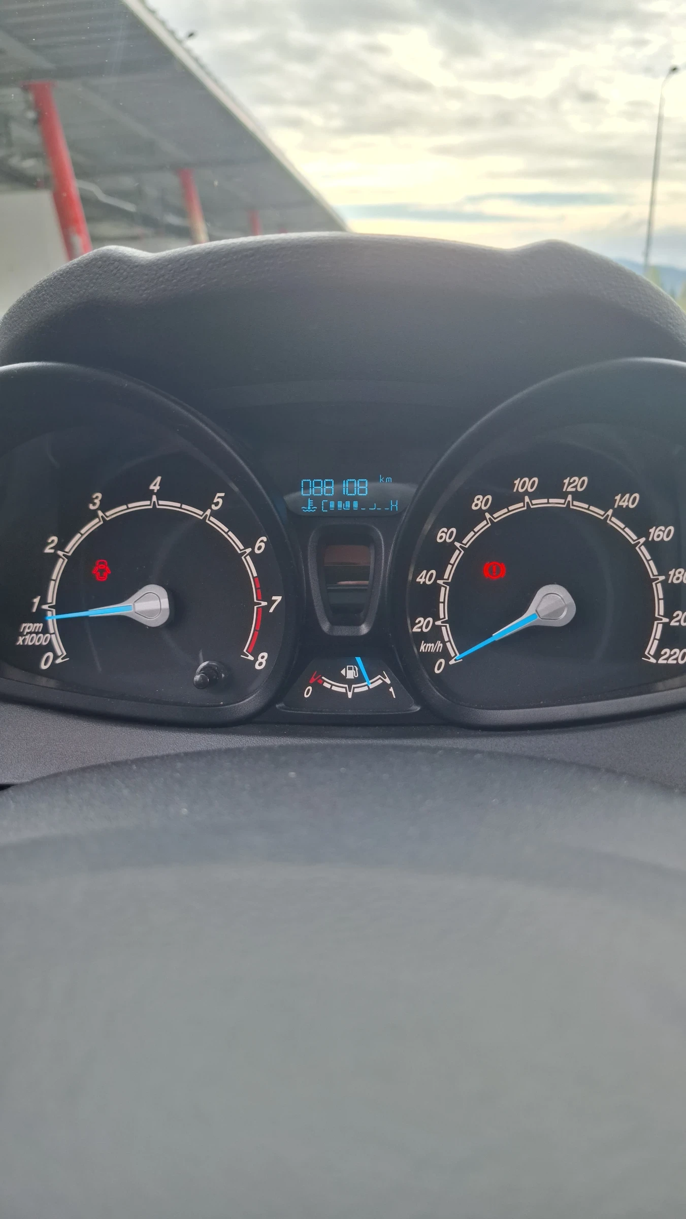 Ford Fiesta 1.25 Duratec, снимка 8 - Автомобили и джипове - 56343371