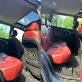 Toyota Rav4 2.2 D-4D Кожа / Автопилот, снимка 10