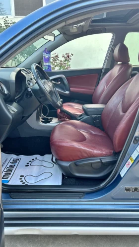 Toyota Rav4 2.2 D-4D Кожа / Автопилот, снимка 7