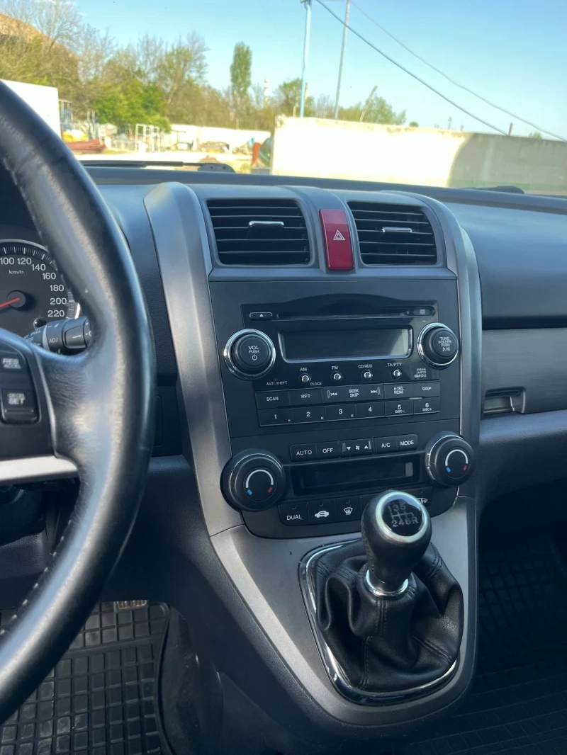 Honda Cr-v, снимка 3 - Автомобили и джипове - 52395676