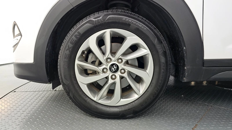 Hyundai Tucson 2.0 2WD MODERN autogeorge.com, снимка 5 - Автомобили и джипове - 51903431