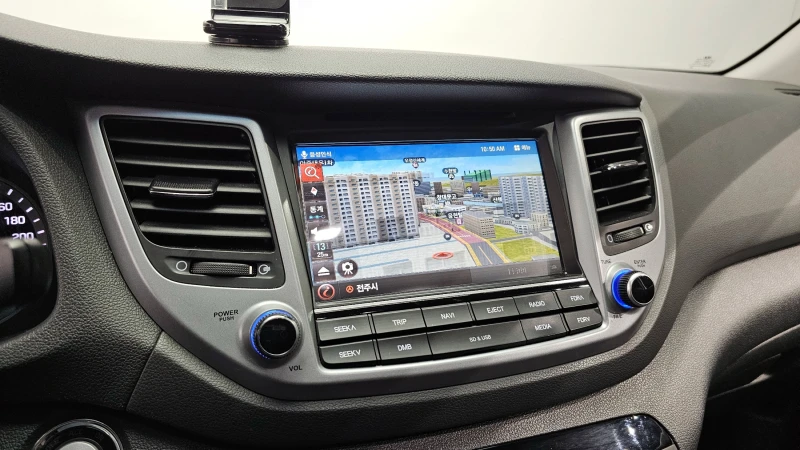 Hyundai Tucson 2.0 2WD MODERN autogeorge.com, снимка 14 - Автомобили и джипове - 51903431