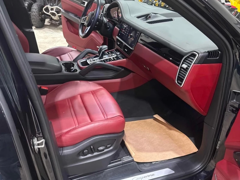 Porsche Cayenne * Coupe AWD * CARFAX * БЕЗ ПЪРВОНАЧАЛНА ВНОСКА, снимка 8 - Автомобили и джипове - 52587875