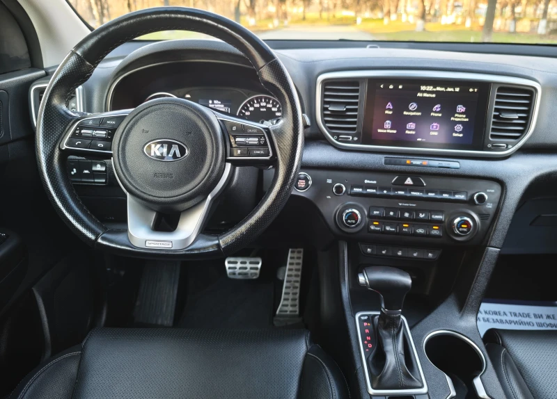Kia Sportage 2.0 CRDI, снимка 11 - Автомобили и джипове - 53077651