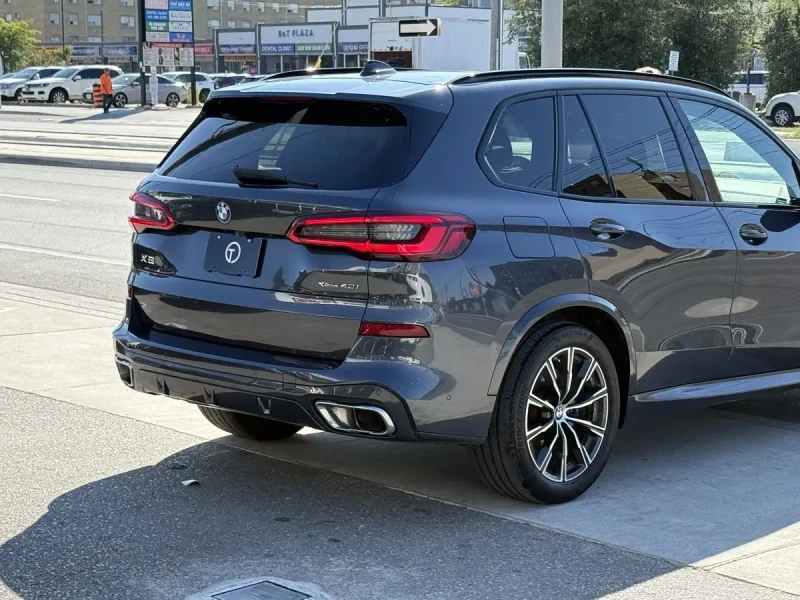 BMW X5 M-pkg* Harman/Kardon* Head-Up* 360View* Пaно* Подг, снимка 5 - Автомобили и джипове - 53112845