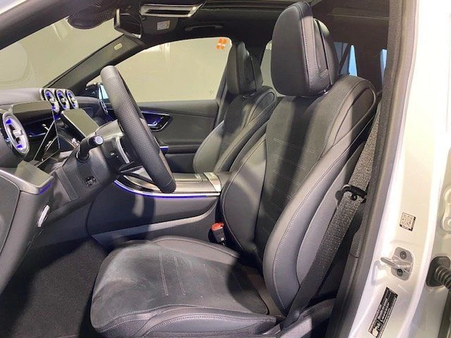 Mercedes-Benz GLC 220 d* AMG* 4M* PANO* DISTR* 360 CAM* KEYLESS* CARPLAY - изображение 4