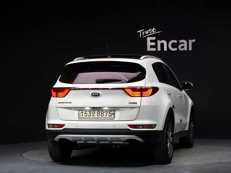 Kia Sportage 4Th Generation Diesel 1.7 2Wd Noblesse, снимка 4 - Автомобили и джипове - 55049447