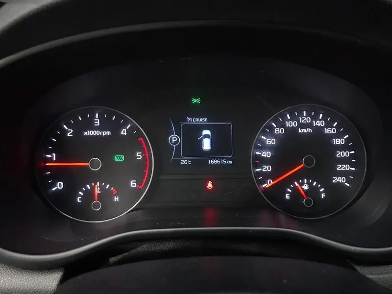 Kia Sportage 4Th Generation Diesel 1.7 2Wd Noblesse, снимка 8 - Автомобили и джипове - 55049447
