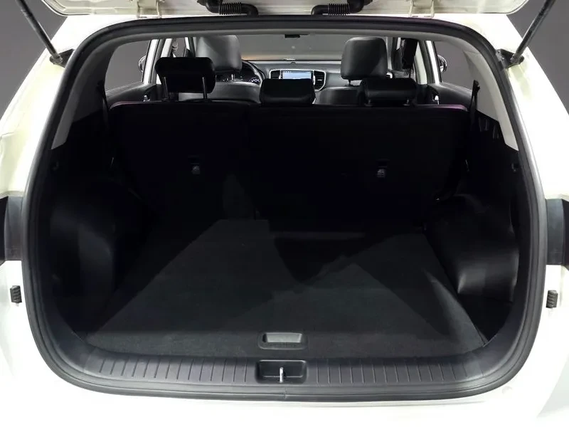 Kia Sportage 4Th Generation Diesel 1.7 2Wd Noblesse, снимка 17 - Автомобили и джипове - 55049447