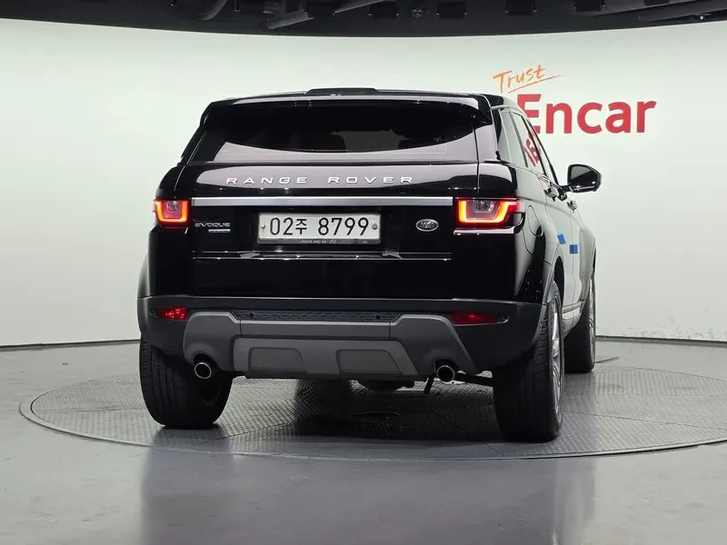Land Rover Range Rover Evoque 2.0 Td4 Hse, снимка 4 - Автомобили и джипове - 55349981
