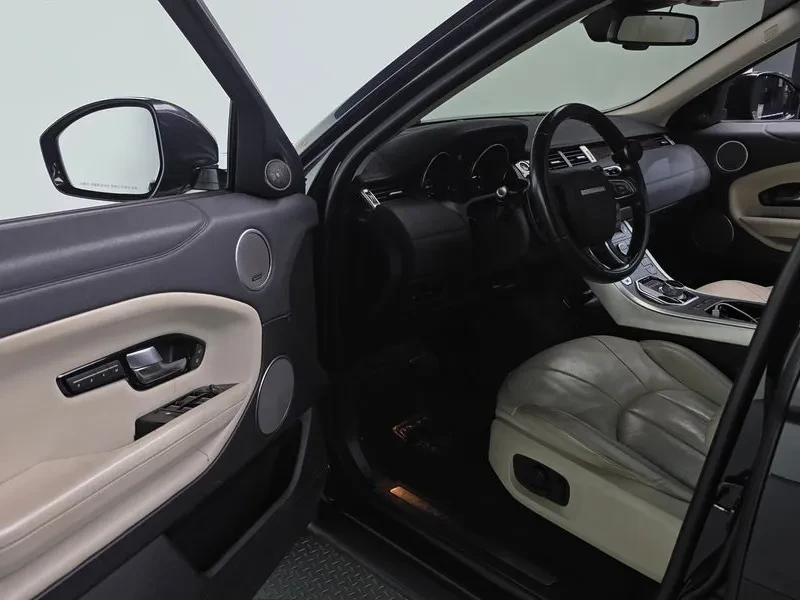 Land Rover Range Rover Evoque 2.0 Td4 Hse, снимка 10 - Автомобили и джипове - 55349981