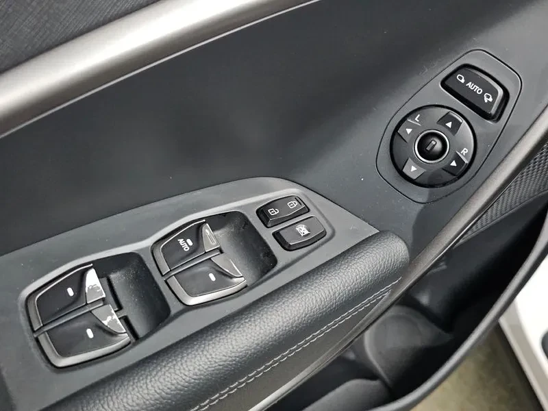 Hyundai Santa fe 2.0 2WD PREMIUM, снимка 13 - Автомобили и джипове - 56325678