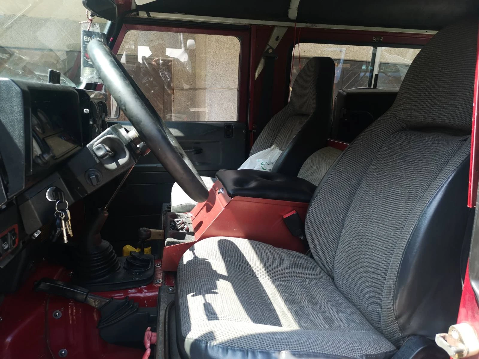 Land Rover Defender 200 TDi - изображение 9