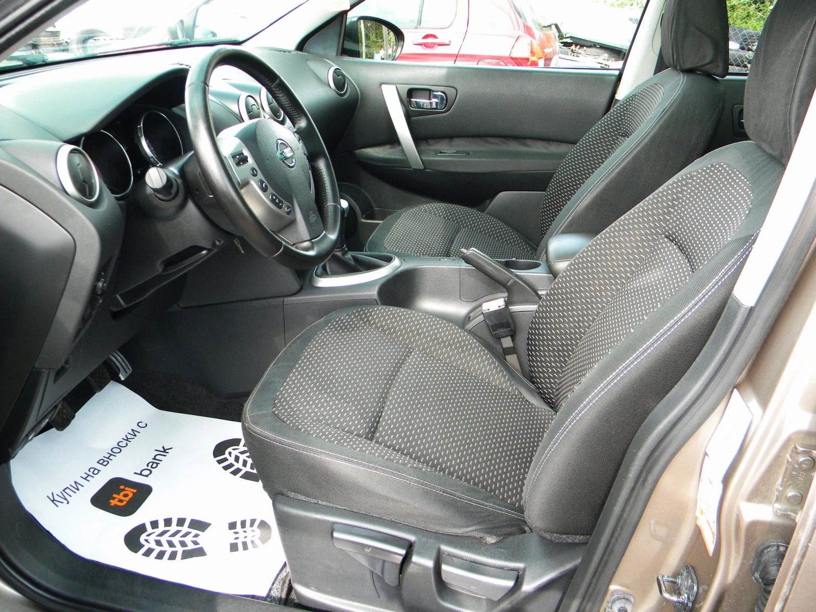 Nissan Qashqai 1.6-ГАЗ-NTEC* NAVI* ПАНОРАМА* КАТО НОВ*  - изображение 10
