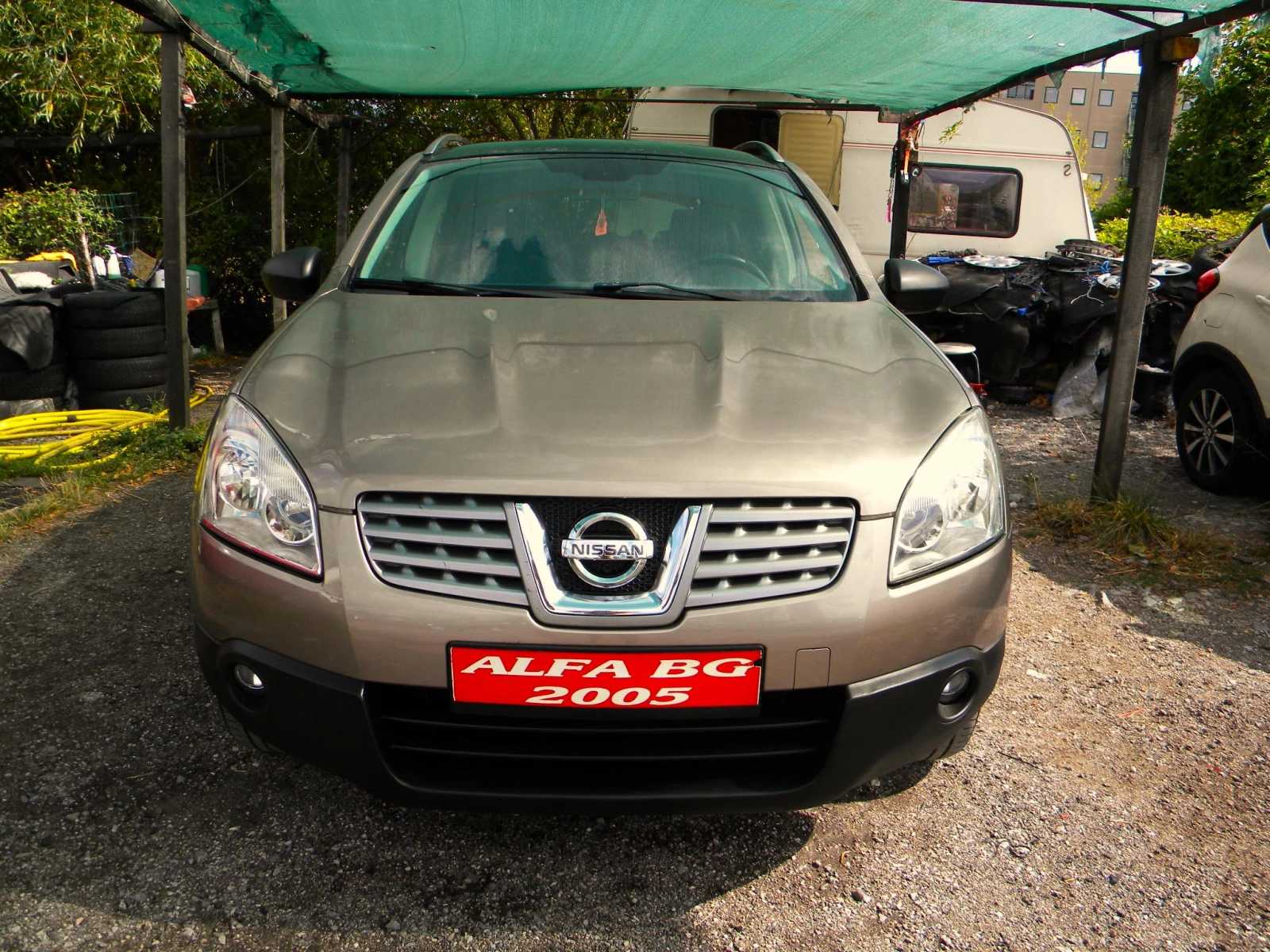 Nissan Qashqai 1.6-ГАЗ-NTEC* NAVI* ПАНОРАМА* КАТО НОВ*  - изображение 2