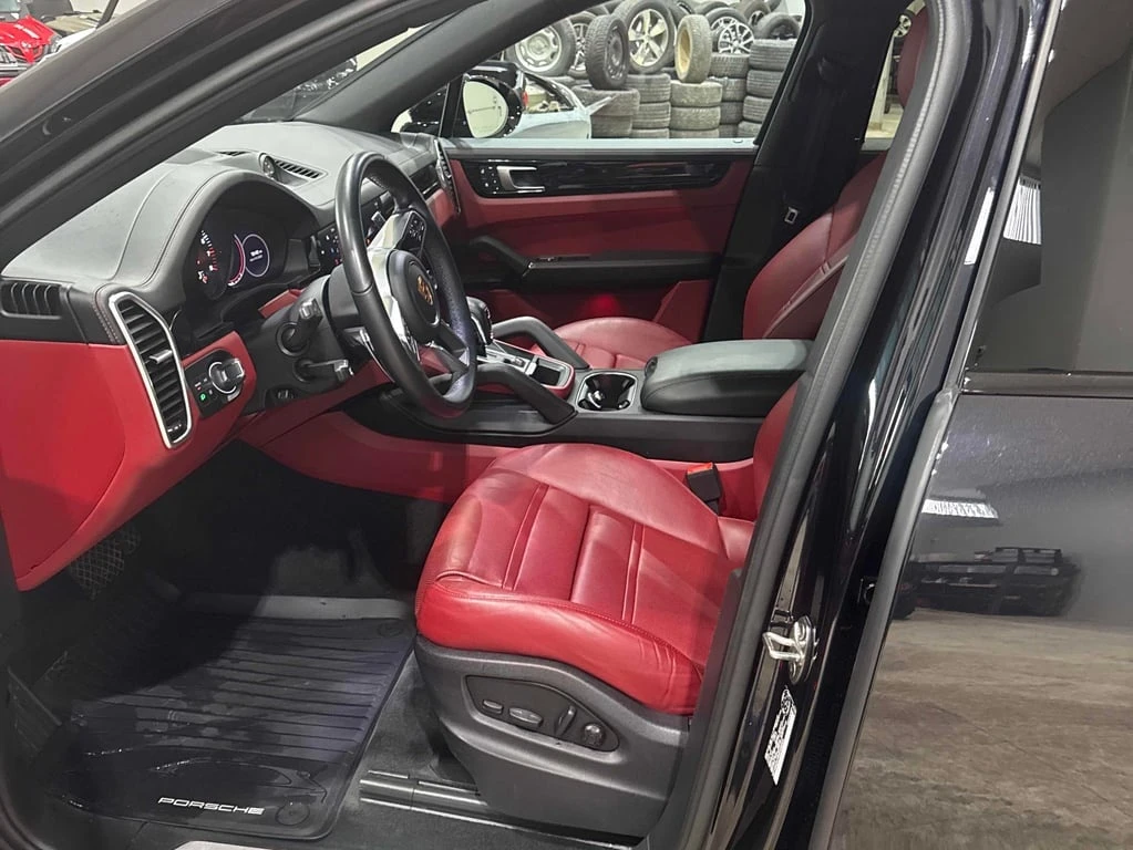Porsche Cayenne * Coupe AWD * CARFAX * БЕЗ ПЪРВОНАЧАЛНА ВНОСКА - изображение 2
