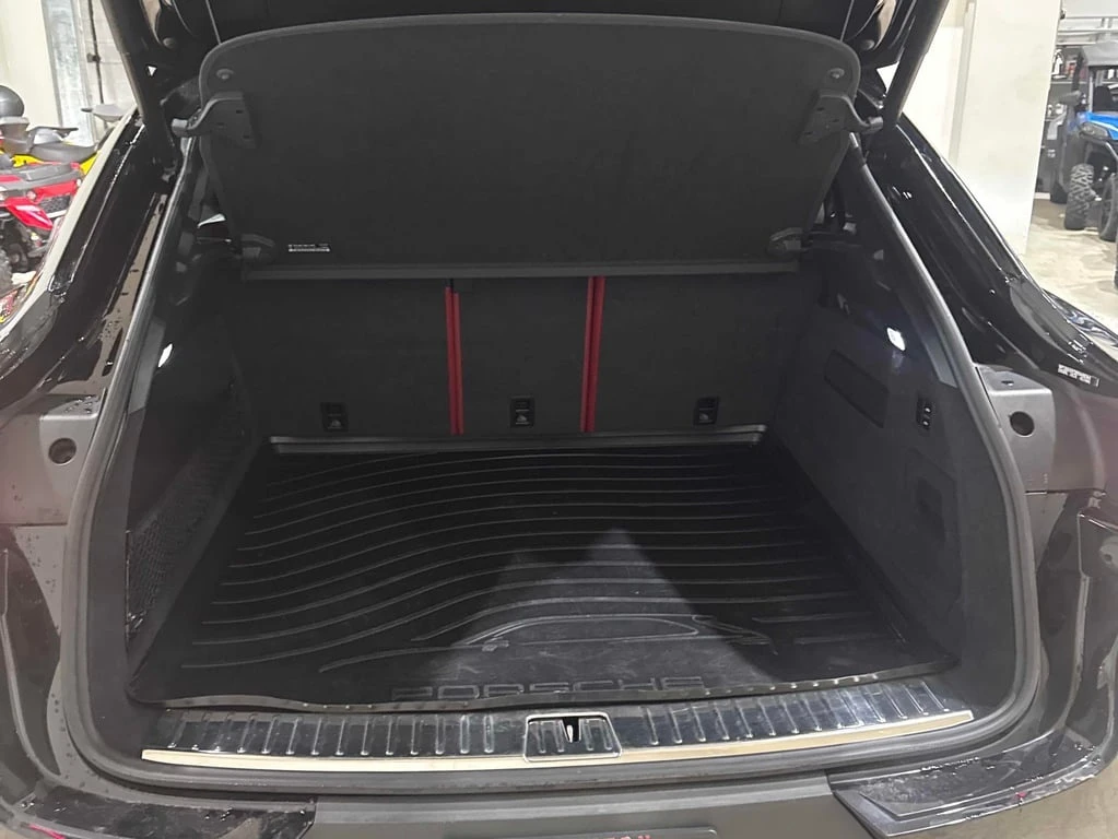 Porsche Cayenne * Coupe AWD * CARFAX * БЕЗ ПЪРВОНАЧАЛНА ВНОСКА - изображение 10