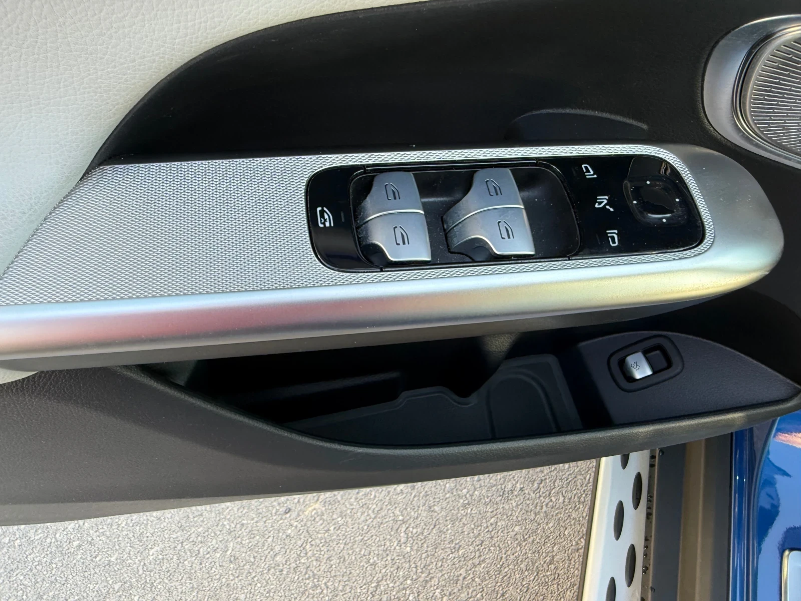Mercedes-Benz GLC 300 4 matic, снимка 12 - Автомобили и джипове - 54433437