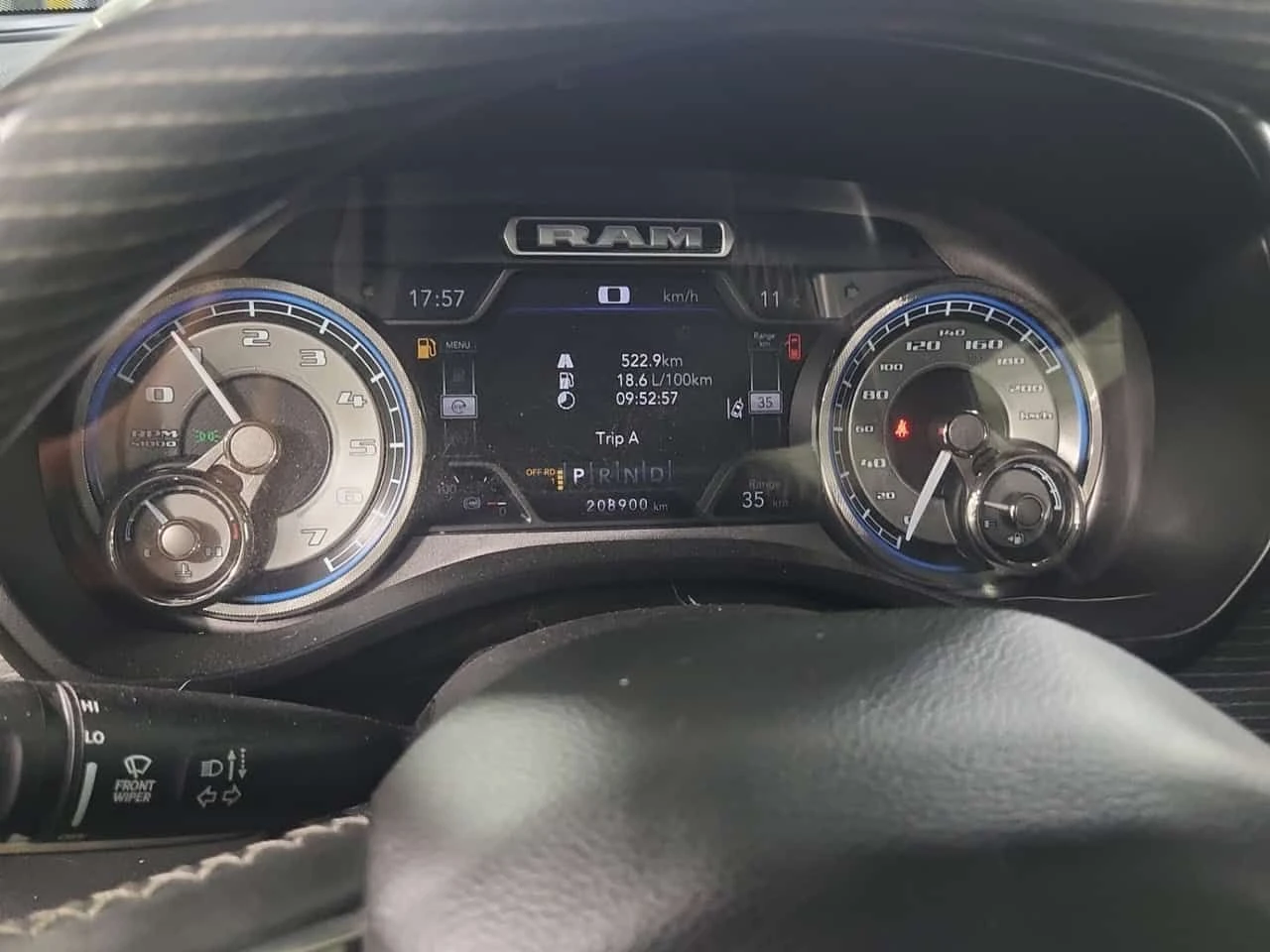 Dodge RAM 1500 * LIMITED CREW * H/K * ОДБУХВАНЕ * 2 КЛЮЧА , снимка 9 - Автомобили и джипове - 54597162