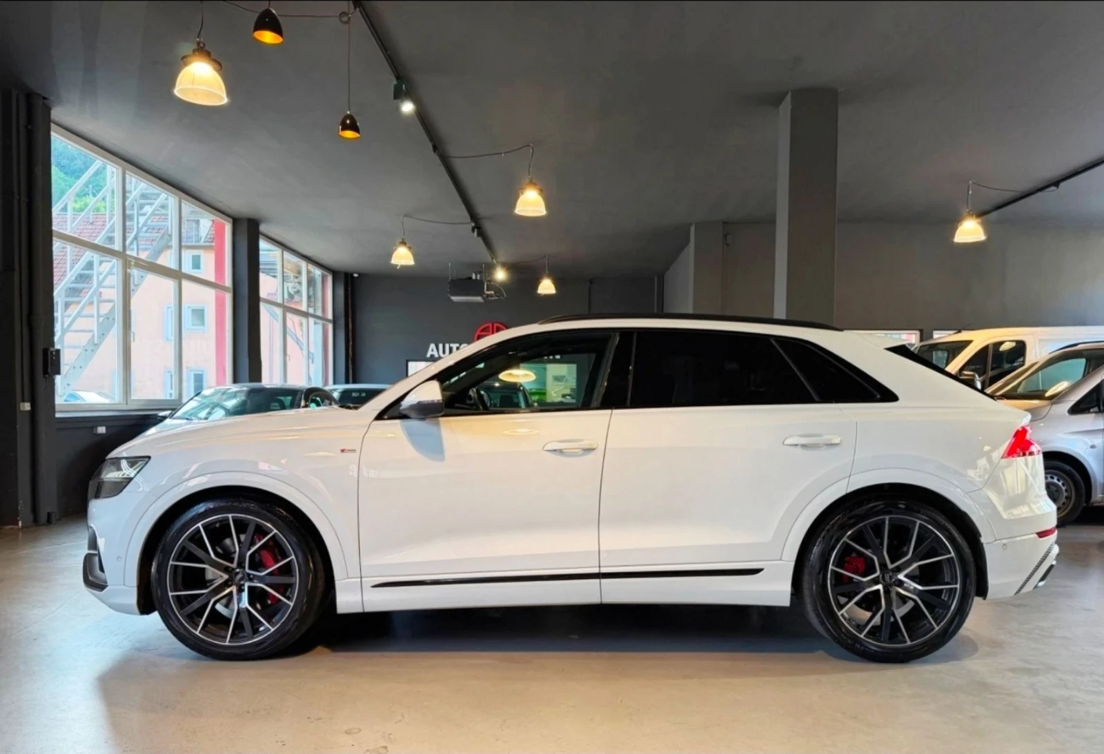 Audi Q8 ОЧАКВАН ВНОС Audi Q8 5.0TDI* S Line Plus* B&O* 360, снимка 5 - Автомобили и джипове - 54959055