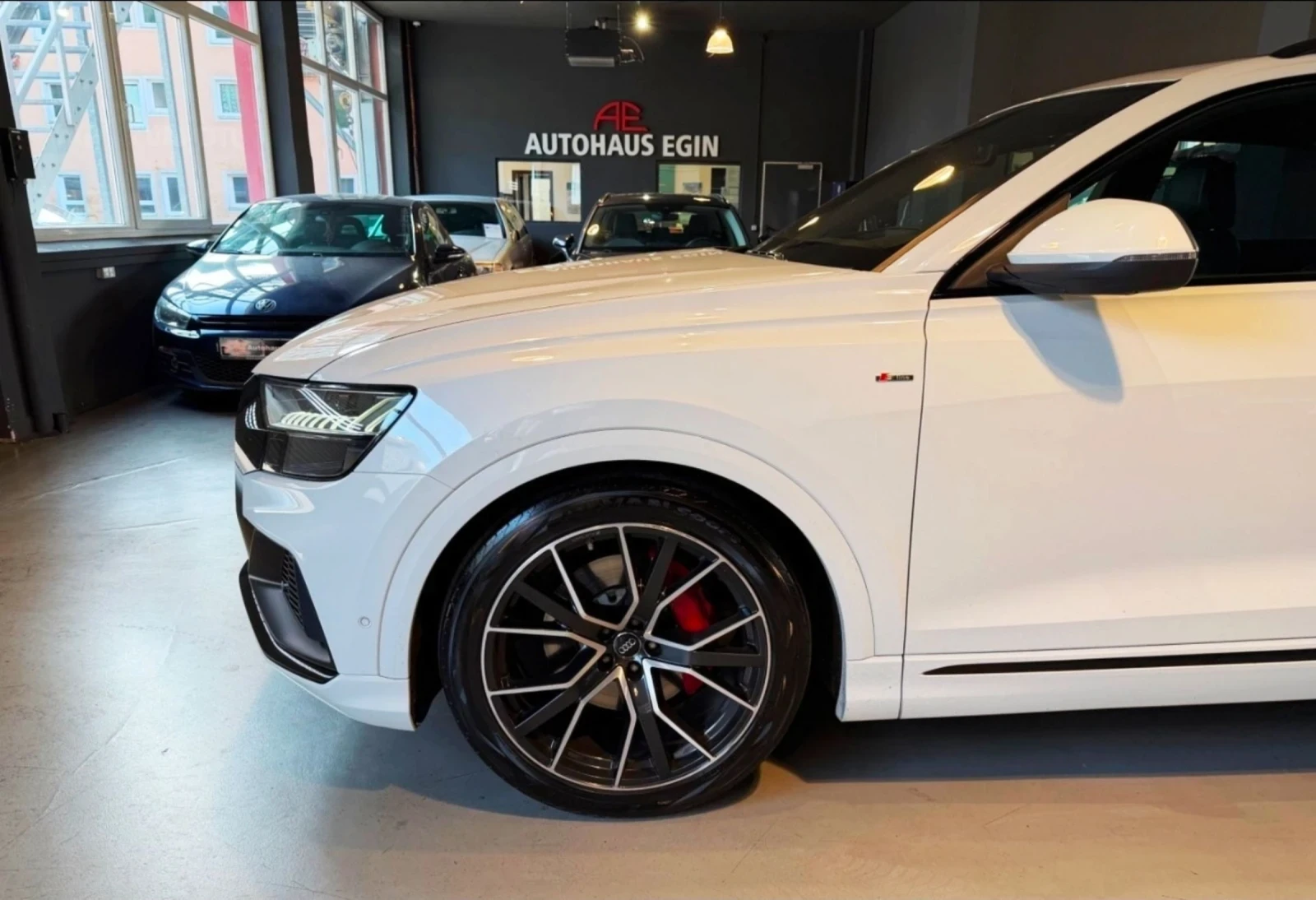 Audi Q8 ОЧАКВАН ВНОС Audi Q8 5.0TDI* S Line Plus* B&O* 360, снимка 3 - Автомобили и джипове - 54959055