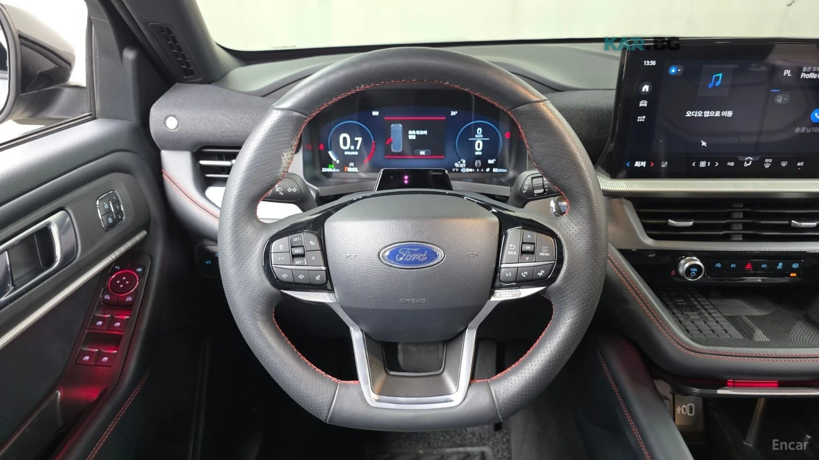 Ford Explorer 2.3* ST-Line* 4WD* ПОДГРЕВ* ПАНОРАМА* 360* , снимка 13 - Автомобили и джипове - 55311560