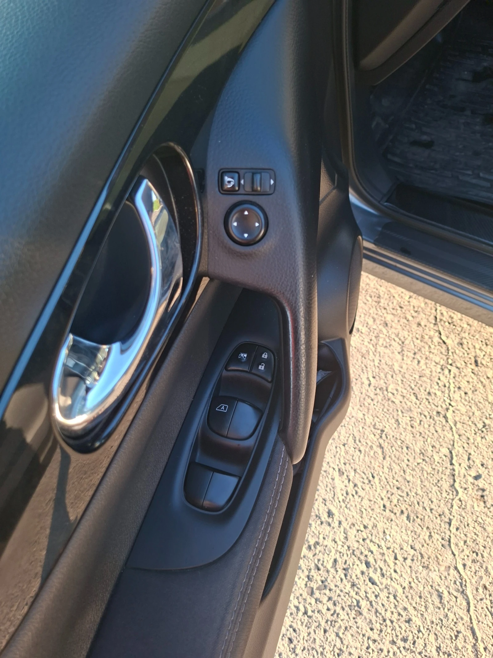 Nissan Qashqai j11, снимка 5 - Автомобили и джипове - 55825484