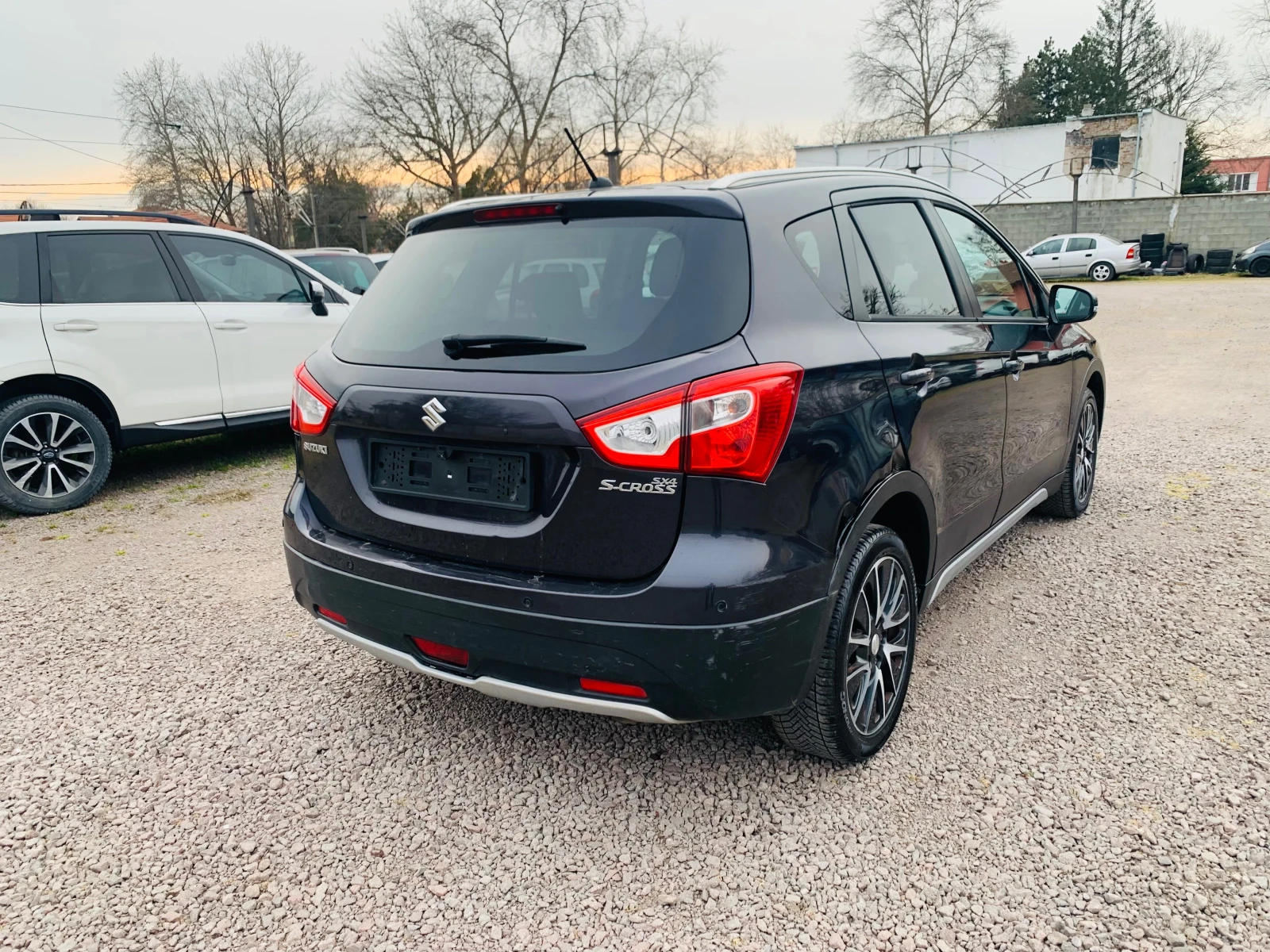 Suzuki SX4 S-Cross 1.6d, снимка 7 - Автомобили и джипове - 56228288