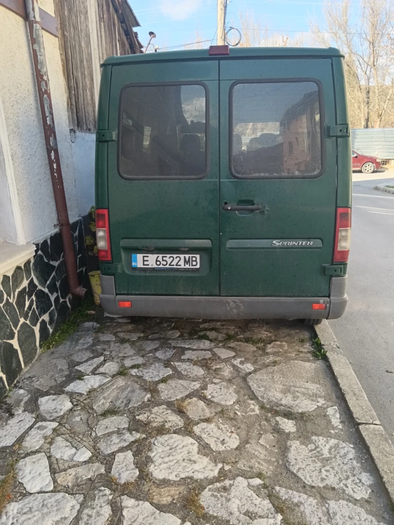 Mercedes-Benz 208 2.2 tdi, снимка 2 - Бусове и автобуси - 47792090