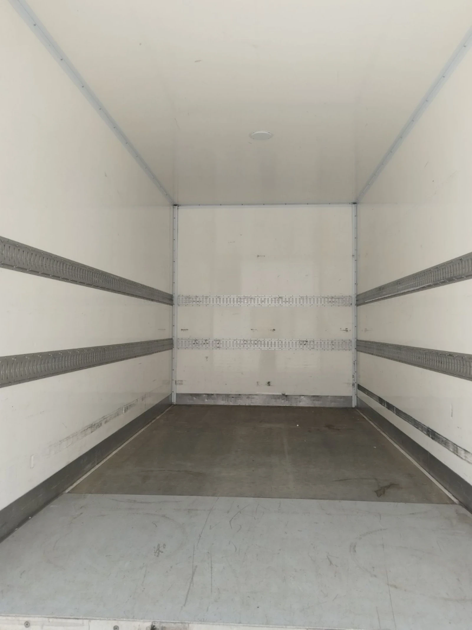 Iveco 35S18 35s17 3.0 HPI швейцарски, снимка 8 - Бусове и автобуси - 55408662