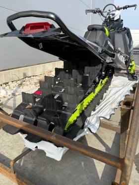 Polaris Snowmobile 9R RMK KHAOS 165/3.25 inches, снимка 9