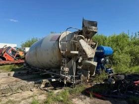 Бетон миксер Mercedes, снимка 10