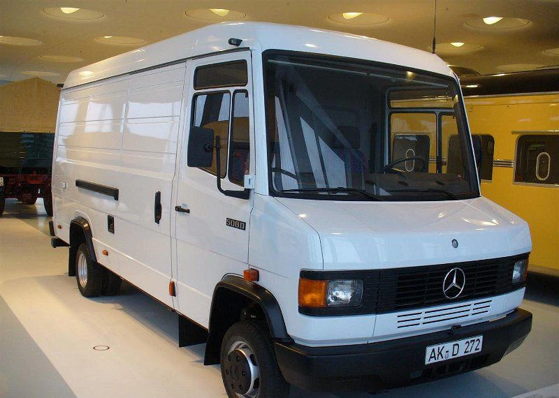 Охладителна система за Mercedes-Benz Sprinter, снимка 2 - Части - 48583487