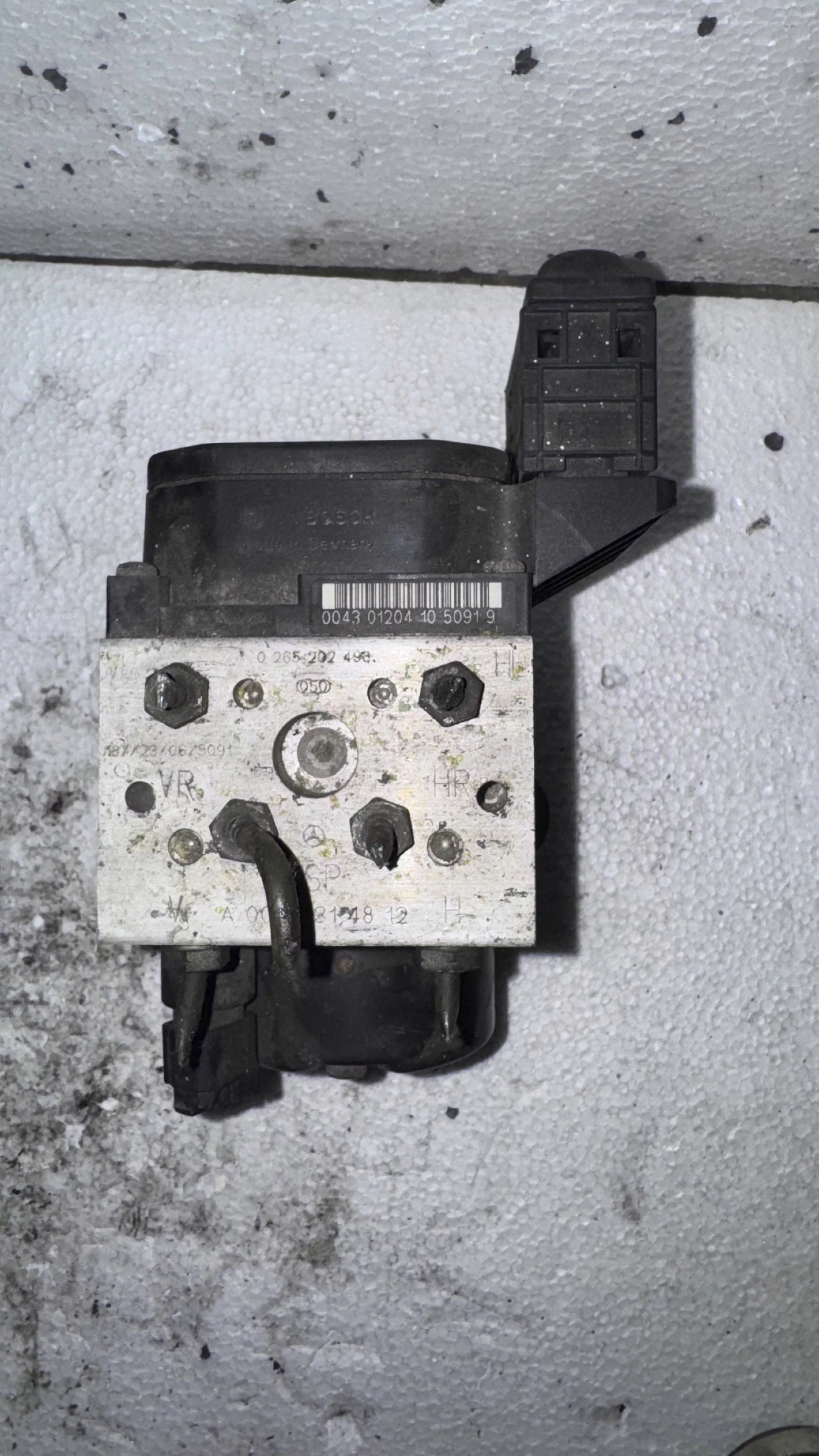    ABS  Mercedes E 320 0 265 202 495 | Mobile.bg   2