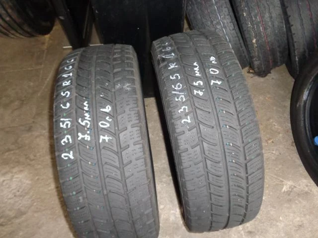 Гуми Всесезонни 235/65R16, снимка 12 - Гуми и джанти - 9708153