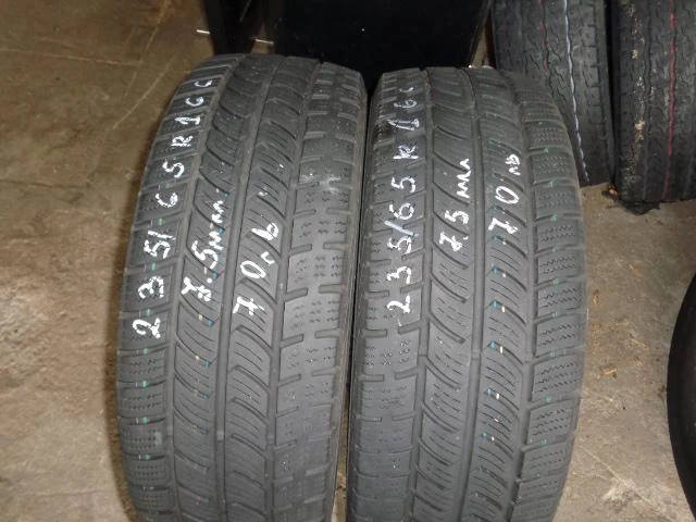 Гуми Всесезонни 235/65R16, снимка 3 - Гуми и джанти - 9708153