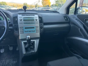 Toyota Corolla verso 2.2 D4D, снимка 14