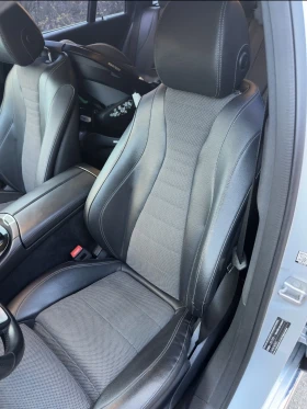 Mercedes-Benz E 220 W213 4-MATIC, снимка 12