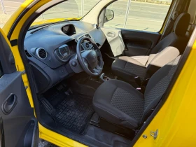 Renault Kangoo Електро Задна Камера, снимка 14