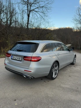 Mercedes-Benz E 220 W213 4-MATIC, снимка 7