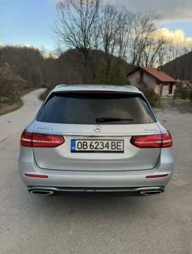 Mercedes-Benz E 220 W213 4-MATIC, снимка 6