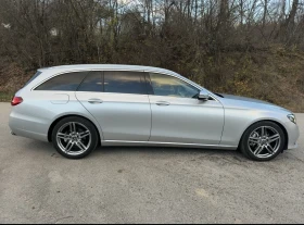 Mercedes-Benz E 220 W213 4-MATIC, снимка 8