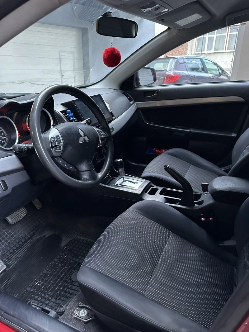 Mitsubishi Lancer 1.8 Газ/Бензин, снимка 8 - Автомобили и джипове - 44959728