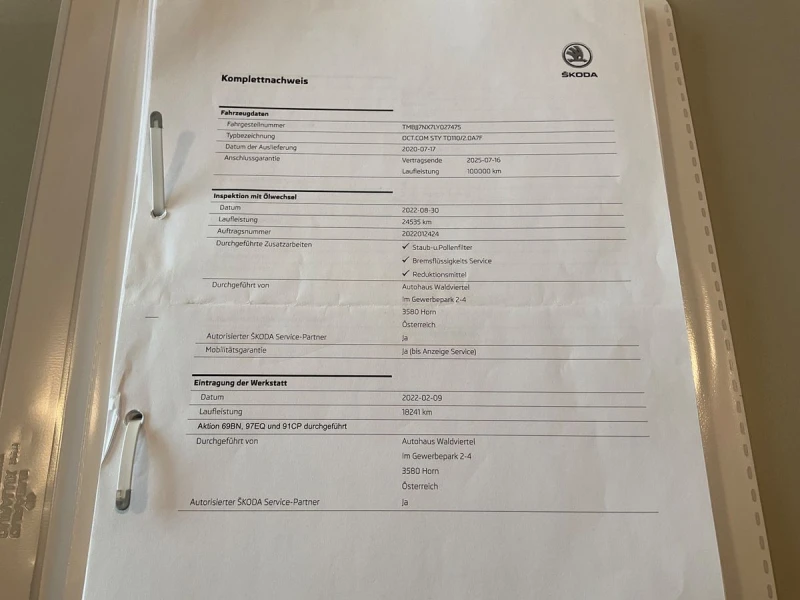 Skoda Octavia 2.0 TDI Premium, снимка 12 - Автомобили и джипове - 47712226