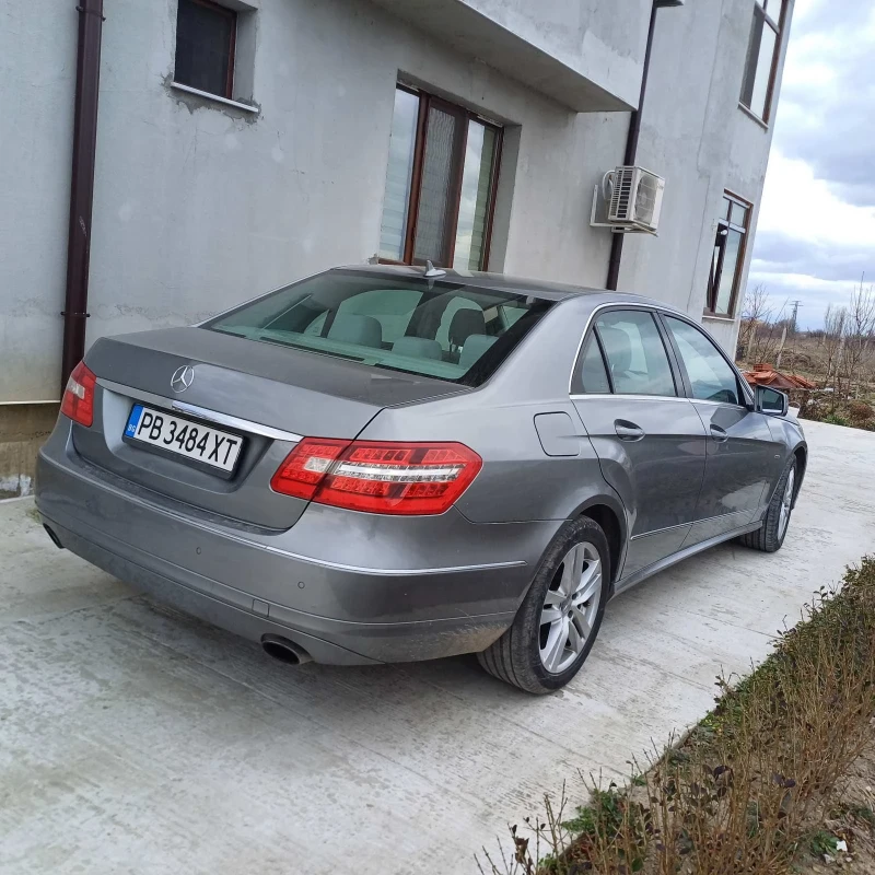 Mercedes-Benz E 350, снимка 5 - Автомобили и джипове - 49061372