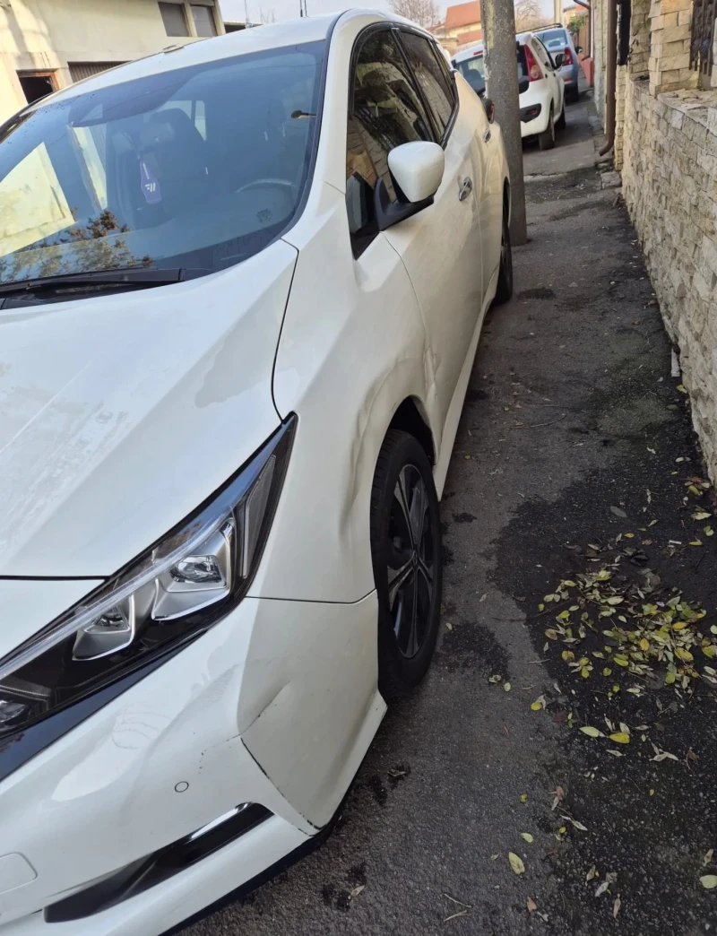 Nissan Leaf  62kW, снимка 4 - Автомобили и джипове - 48515829